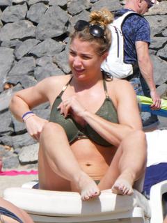 Gemma Atkinson feet photo thumbnail