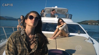 Camila Queiroz feet photo thumbnail