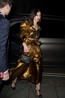 Dua Lipa feet photo thumbnail