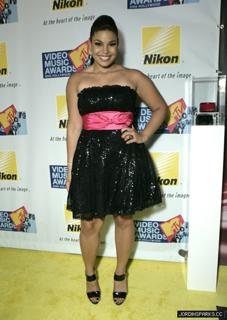 Jordin Sparks feet photo thumbnail