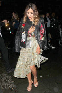 Caroline Flack feet photo thumbnail