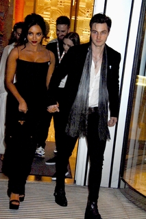 Jade Thirlwall feet photo thumbnail