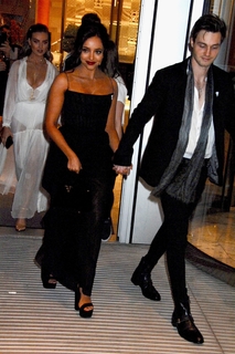 Jade Thirlwall feet photo thumbnail