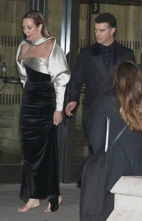 Allison Janney feet photo thumbnail