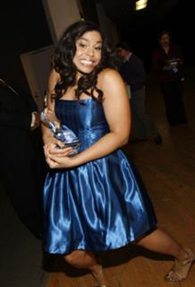 Jordin Sparks feet photo thumbnail