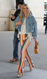 Mollie King feet photo thumbnail