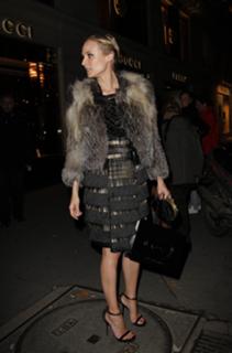Diane Kruger feet photo thumbnail