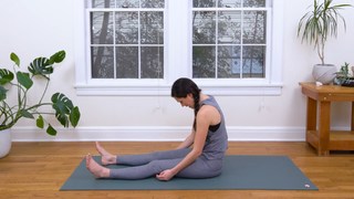 Adriene Mishler feet photo thumbnail