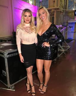 Chelsea Green feet photo thumbnail