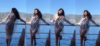 Shriya Saran feet photo thumbnail
