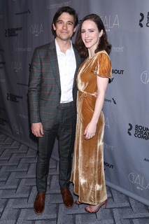 Rachel Brosnahan feet photo thumbnail