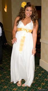 Jordin Sparks feet photo thumbnail