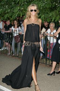 Elle Macpherson feet photo thumbnail