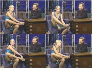 Jenna Elfman feet photo thumbnail