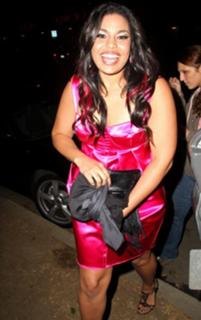 Jordin Sparks feet photo thumbnail