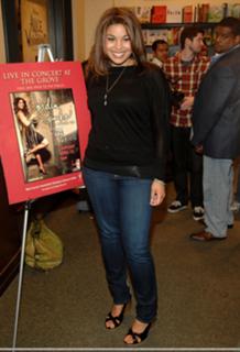 Jordin Sparks feet photo thumbnail