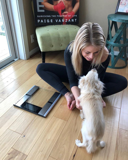 Paige VanZant feet photo thumbnail