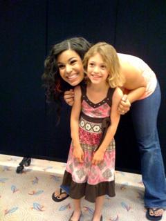 Jordin Sparks feet photo thumbnail