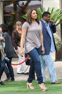 Jordin Sparks feet photo thumbnail