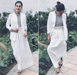Taapsee Pannu feet photo thumbnail