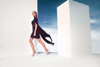 Giorgia Palmas feet photo thumbnail