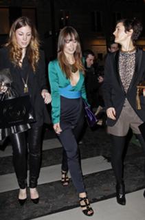 Olivia Wilde feet photo thumbnail