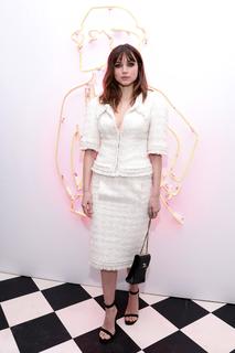 Ana de Armas feet photo thumbnail
