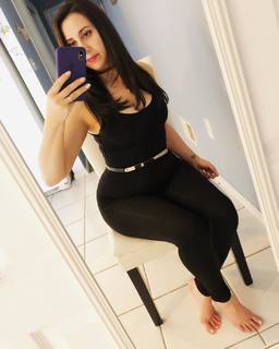 Jenelle Jcakess feet photo thumbnail
