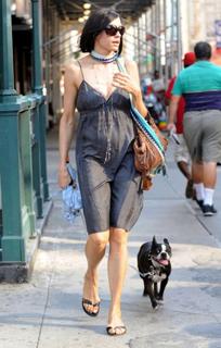 Famke Janssen feet photo thumbnail