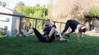 Grace Helbig feet photo thumbnail