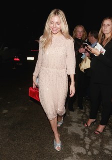 Sienna Miller feet photo thumbnail
