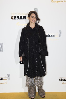Penélope Cruz feet photo thumbnail