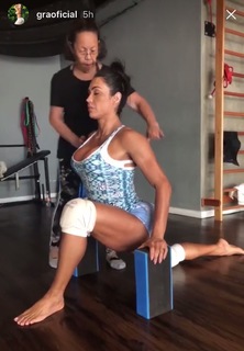 Gracyanne Barbosa feet photo thumbnail