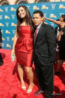 Jordin Sparks feet photo thumbnail