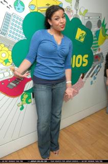 Jordin Sparks feet photo thumbnail