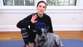 Adriene Mishler feet photo thumbnail