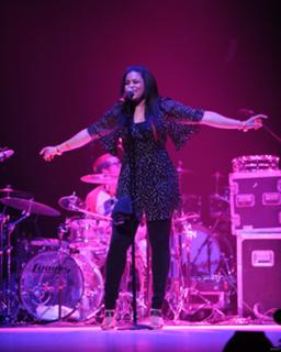 Jordin Sparks feet photo thumbnail