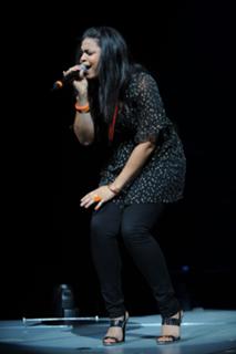 Jordin Sparks feet photo thumbnail