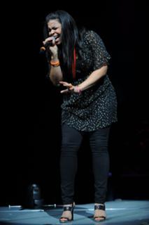 Jordin Sparks feet photo thumbnail
