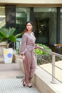 Ileana D'Cruz feet photo thumbnail