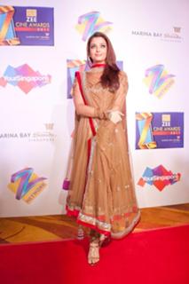 Aishwarya Rai Bachchan feet photo thumbnail