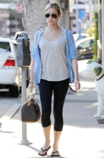 Kristin Cavallari feet photo thumbnail