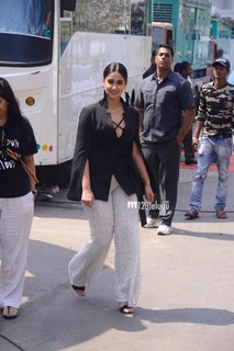 Ileana D'Cruz feet photo thumbnail