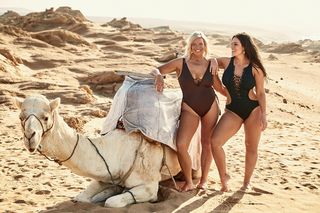 Ashley Graham feet photo thumbnail