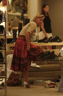 Katherine Heigl feet photo thumbnail