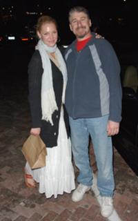 Katherine Heigl feet photo thumbnail