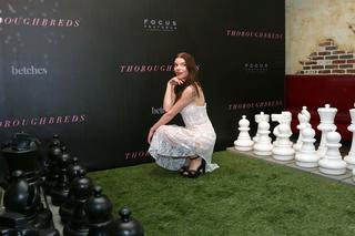 Anya Taylor-Joy feet photo thumbnail
