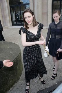 Rachel Brosnahan feet photo thumbnail