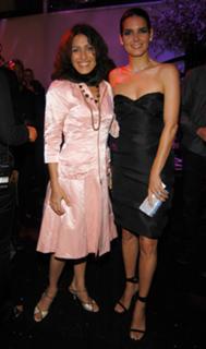 Lisa Edelstein feet photo thumbnail