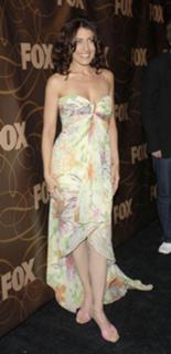 Lisa Edelstein feet photo thumbnail